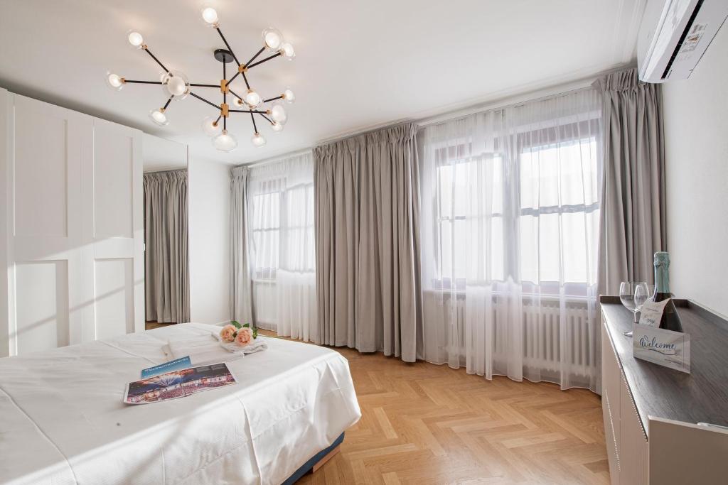 Novos Arcadia 501 - Happy Rentals - Resim 8