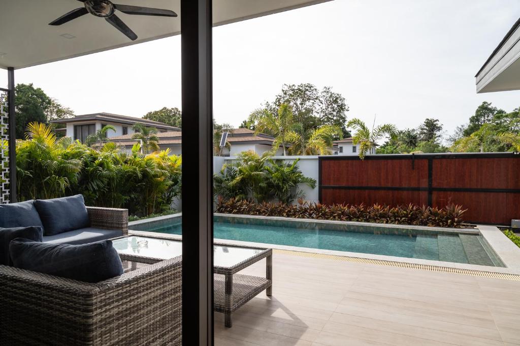Bazén v ubytování Zensiri pool villa Koh Chang nebo v jeho okolí