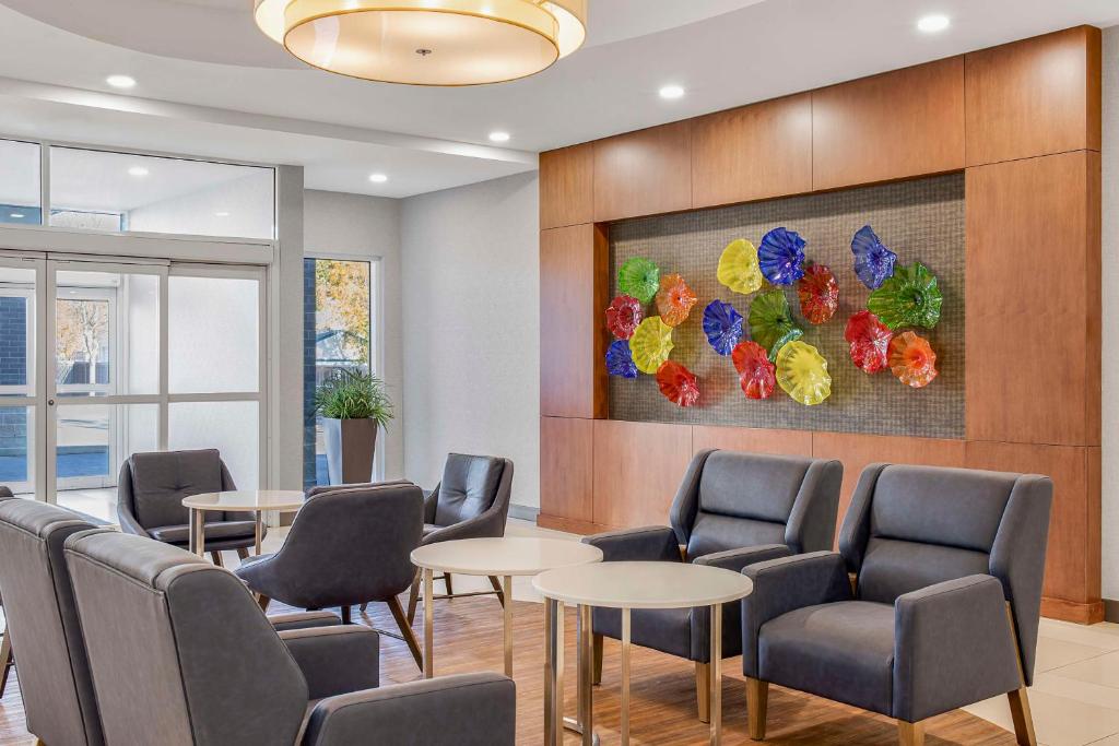 Homewood Suites by Hilton Winnipeg Airport - Polo Park - Resim 11