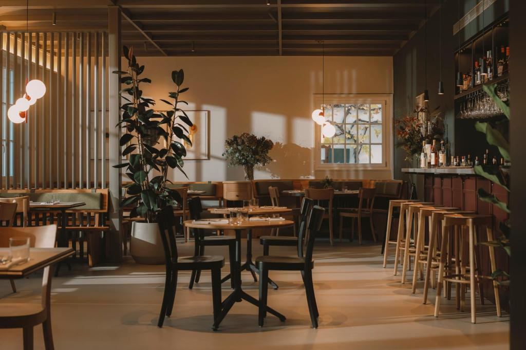 Restoran või mõni muu söögikoht majutusasutuses Landgasthof Riehen Hotel and Restaurant, Basel