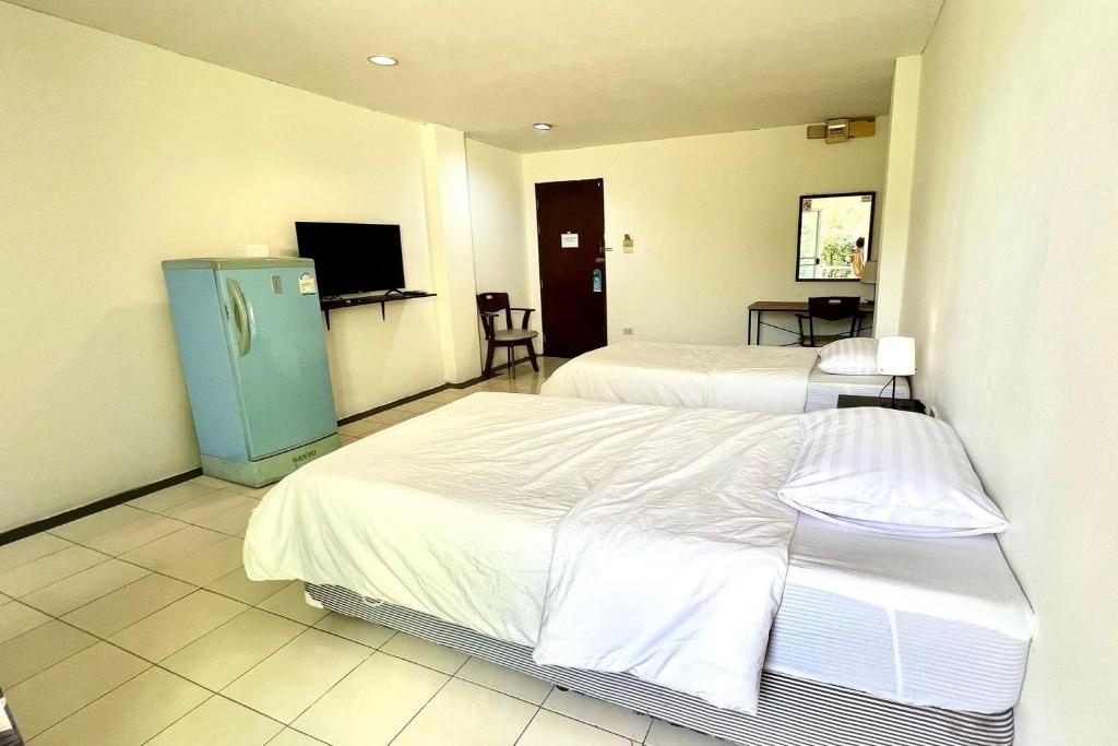 
Twin Room with Balcony
