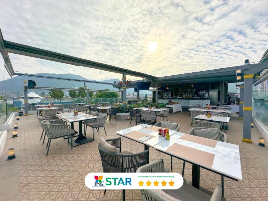 Clarian Hotel Beach Patong - Resim 11