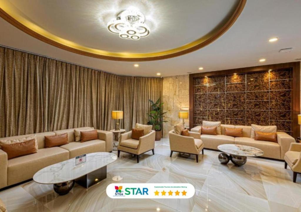 Clarian Hotel Beach Patong - Resim 28