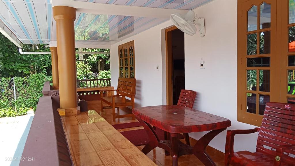 Posezení v ubytování Diamond Villas Wayanad Entire Villa booking