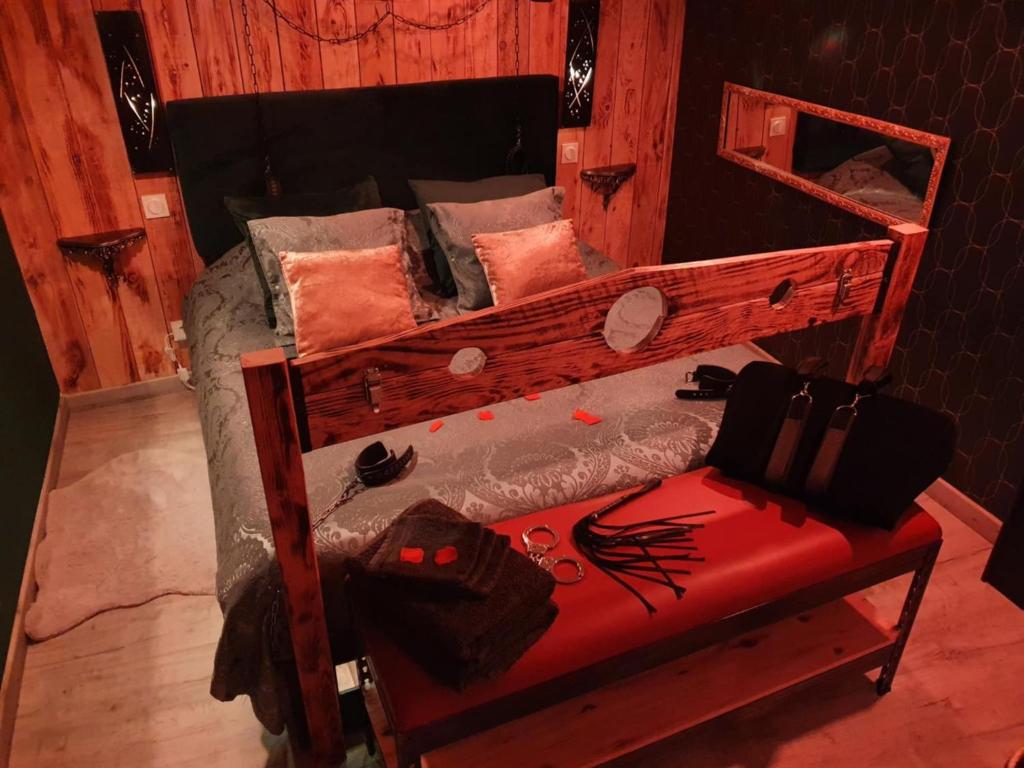 Love Room Vendee - The Secrets of the Chateau - Casa De Vacaciones