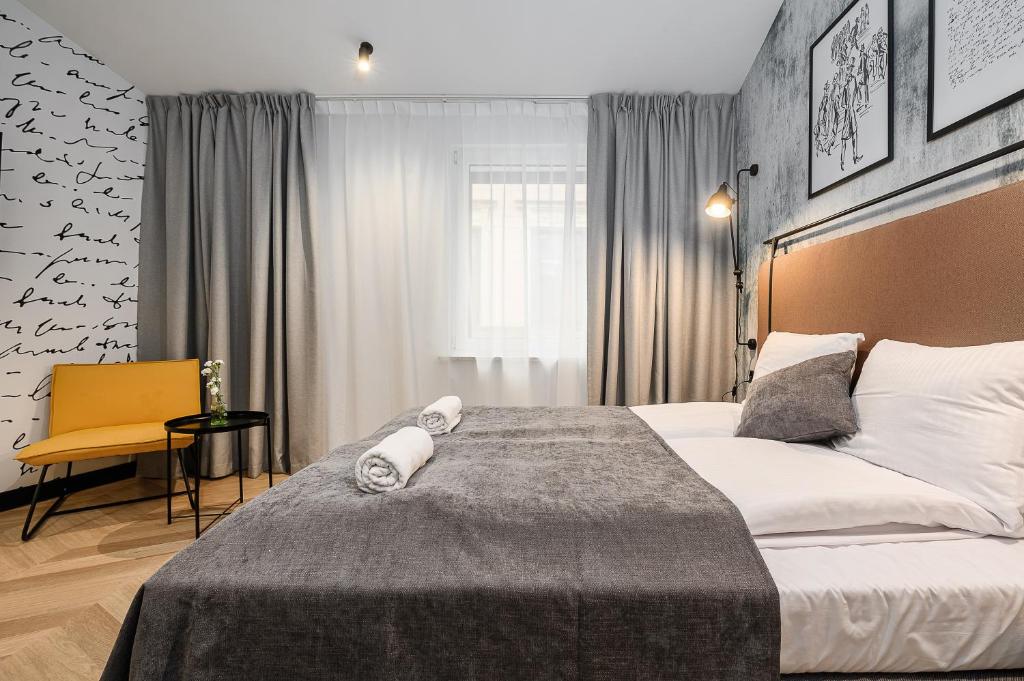 Apartamenty Lalka by ShortStayPoland - Chambre Double Avec Salle De Bain Privée