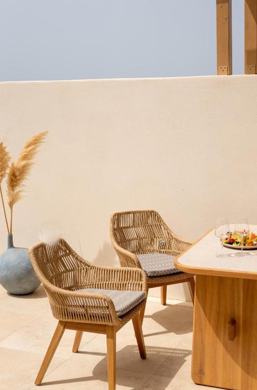 Santo Mine Oia Suites - 13