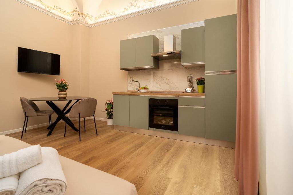 Archimedes suites - Resim 14