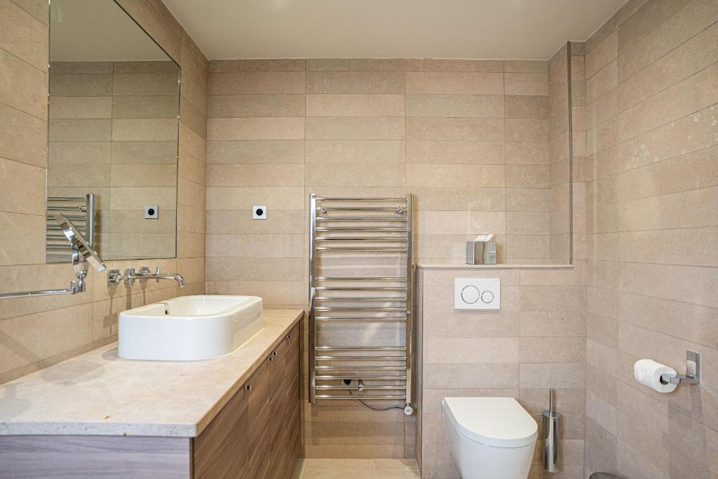 Hôtel Perreyve - Jardin du Luxembourg - Resim 38