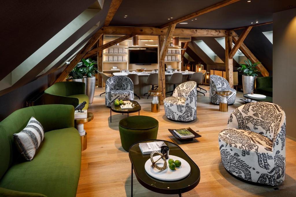 Small Luxury Hotel Ambassador Zurich - Resim 25