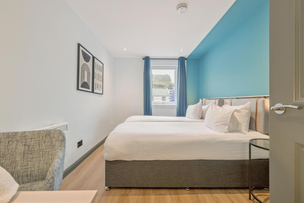 Holyrood Aparthotel - 