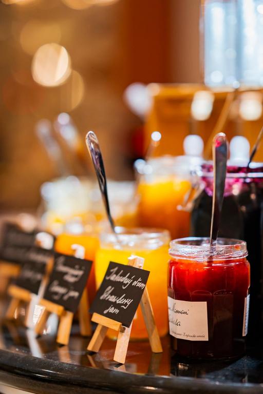 Grand Hotel Prague Towers - Czech Leading Hotels - Resim 30