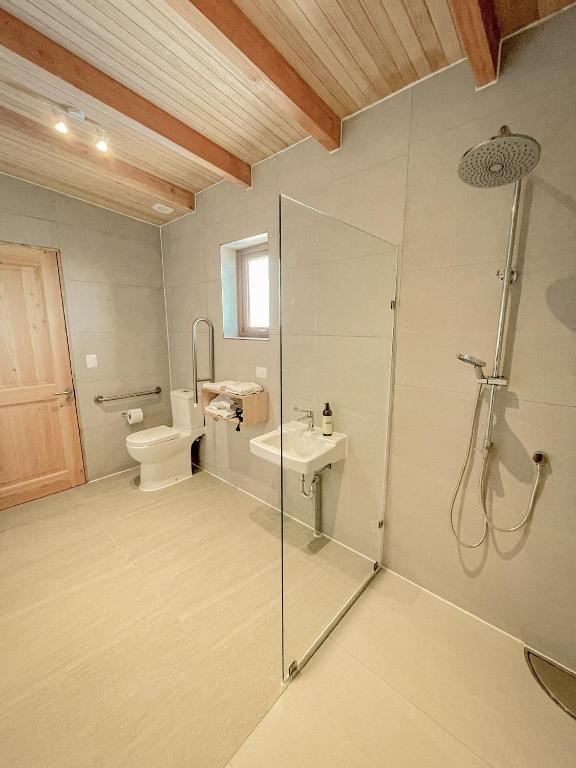 Koupelna v ubytování Ave Lodge Frutillar
