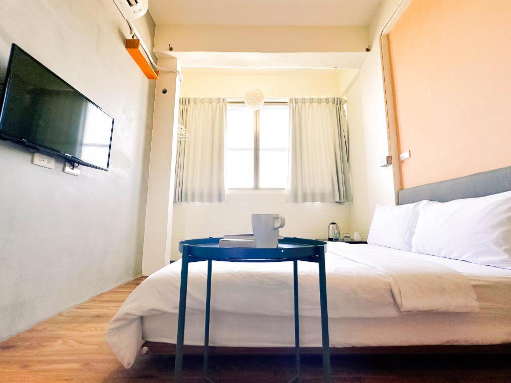 TV a/nebo společenská místnost v ubytování 東海小時光 Tong Hai Time Homestay