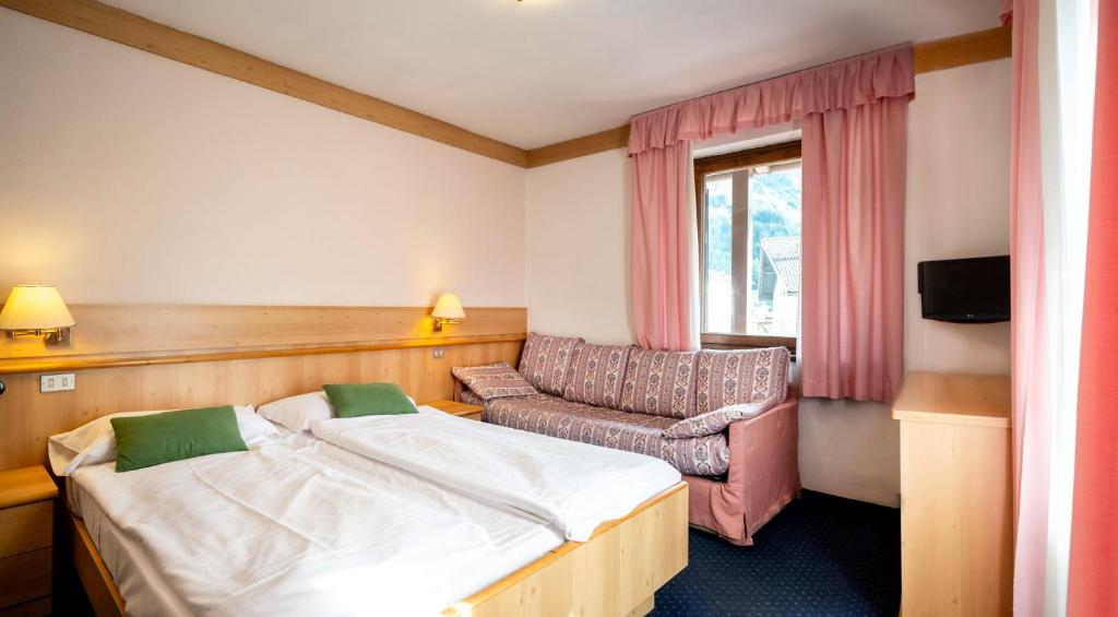 Hotel Al Polo - Double Room With Extra Bed