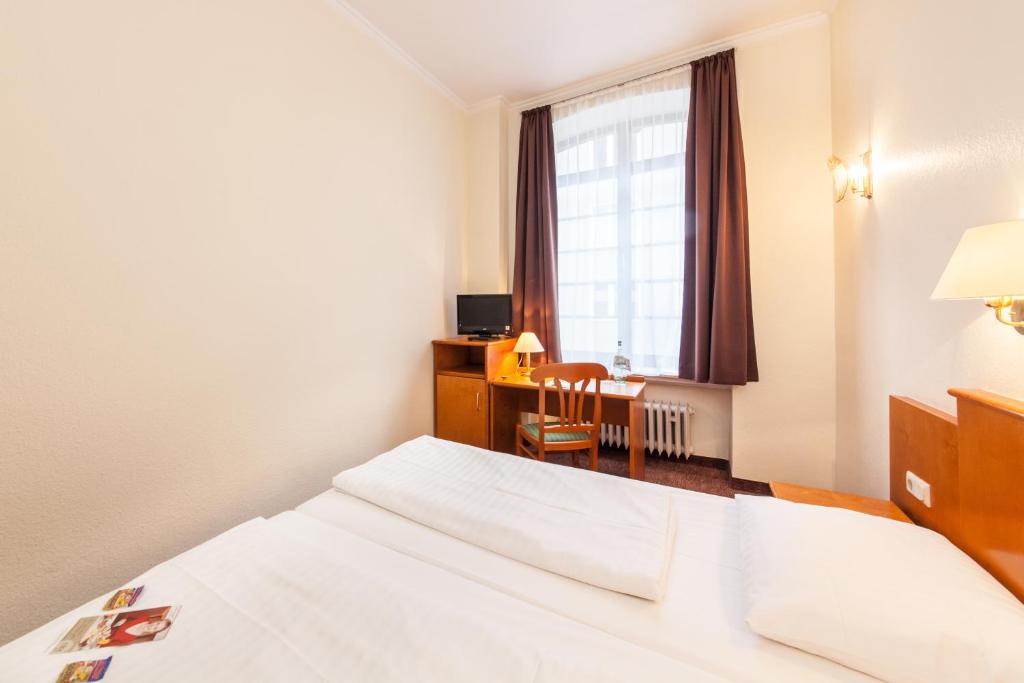 Hotel Ahl Meerkatzen - Resim 26