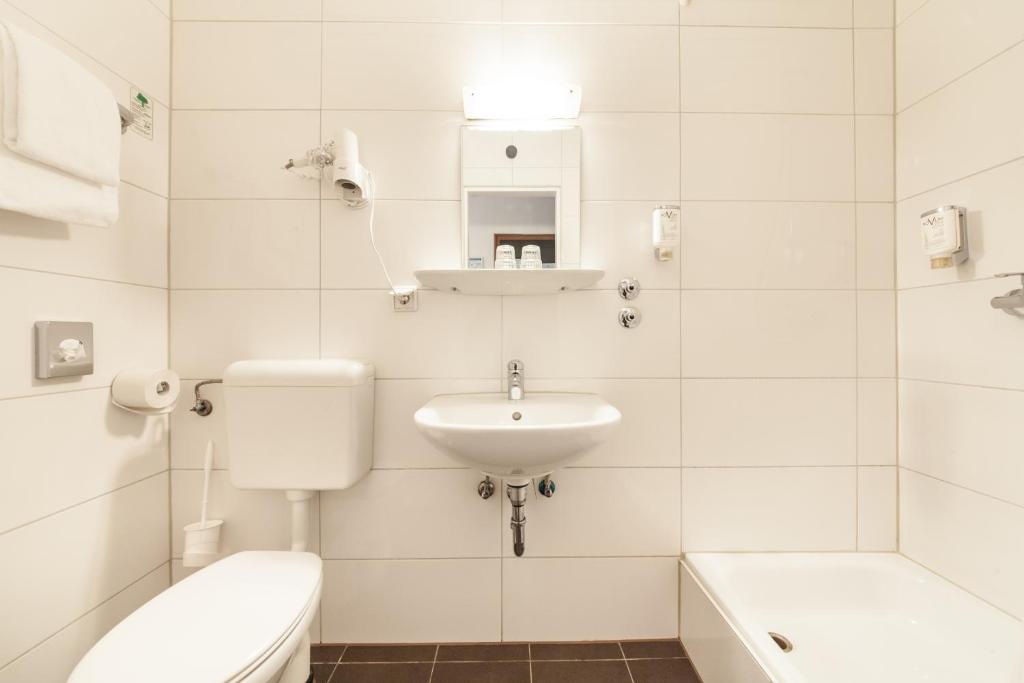 Hotel Ahl Meerkatzen - Resim 8