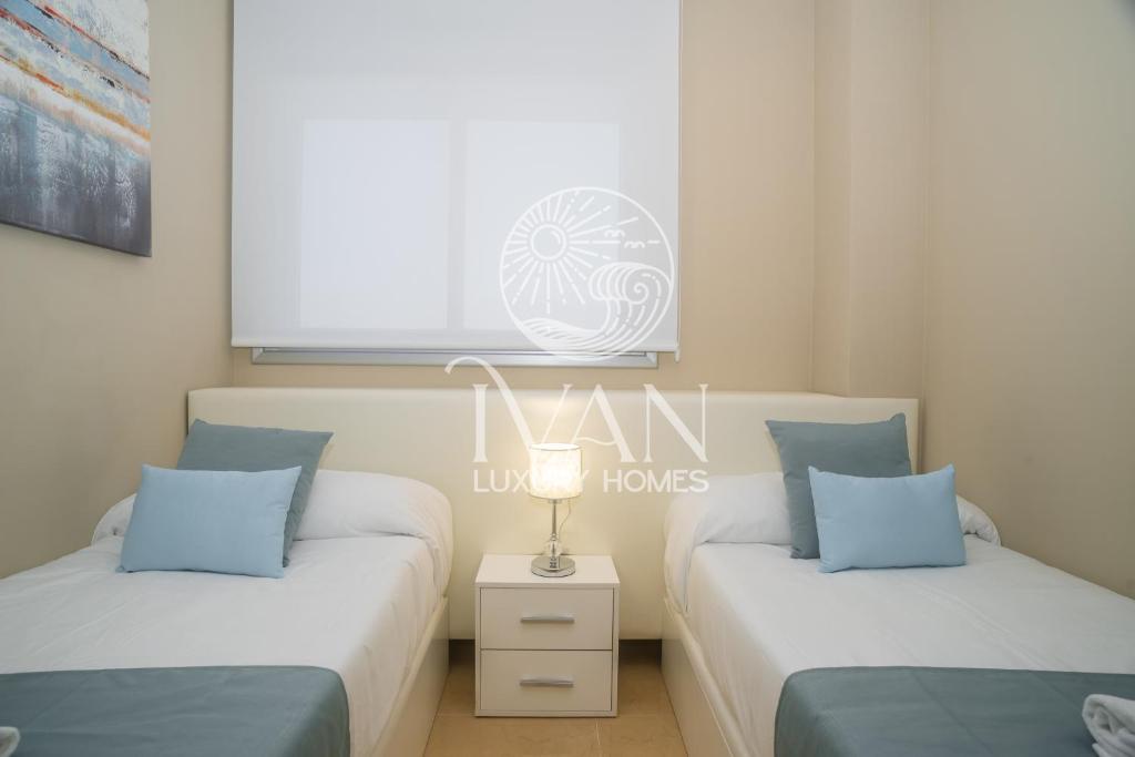 Fotografie z fotogalerie ubytování Casa Cesar Ivan Luxury Homes 4ªPlta Norte 1ªLínea v destinaci Oropesa del Mar