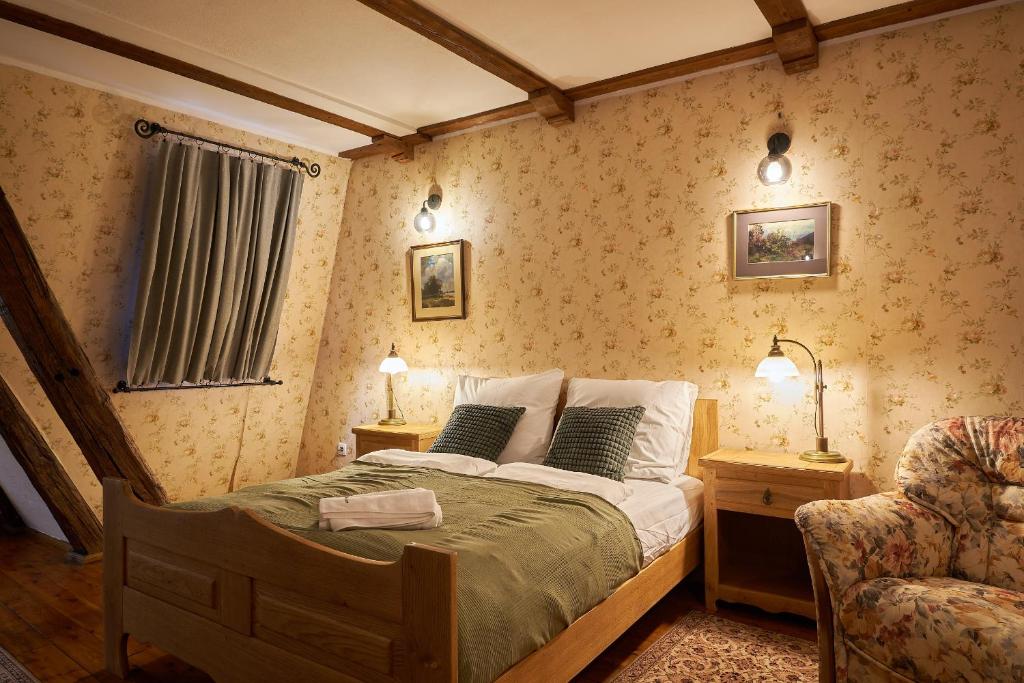 Vincent OldTown Apartments - 19