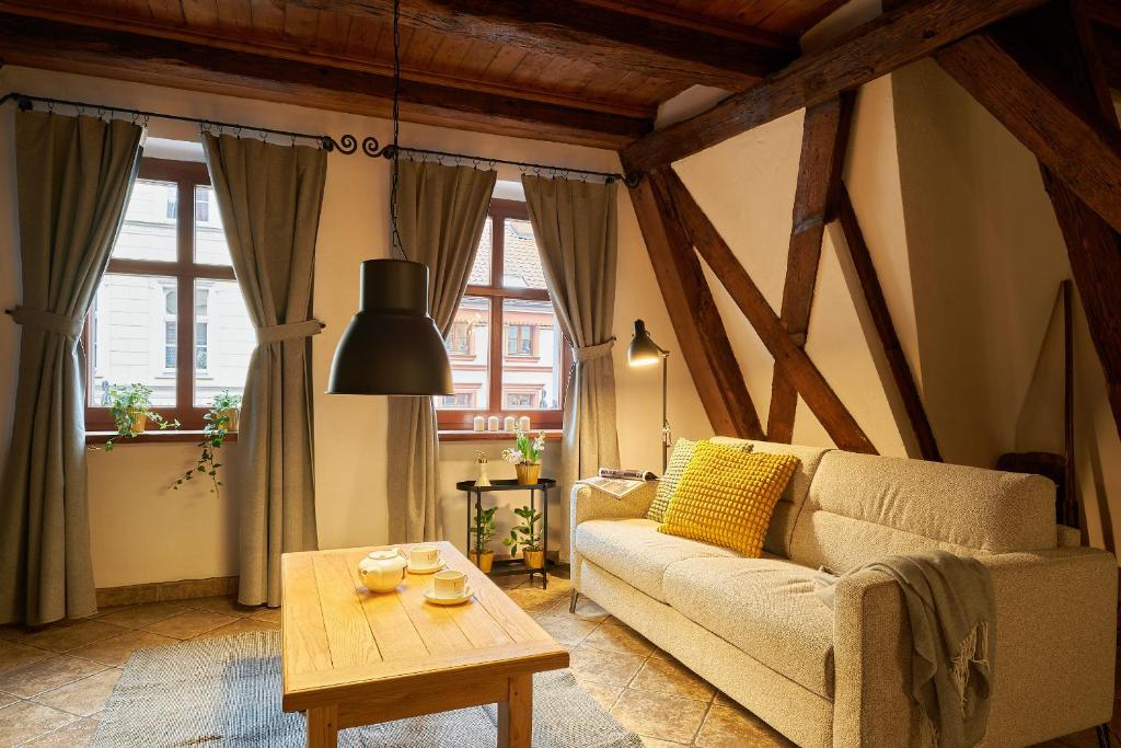 Vincent OldTown Apartments - 16