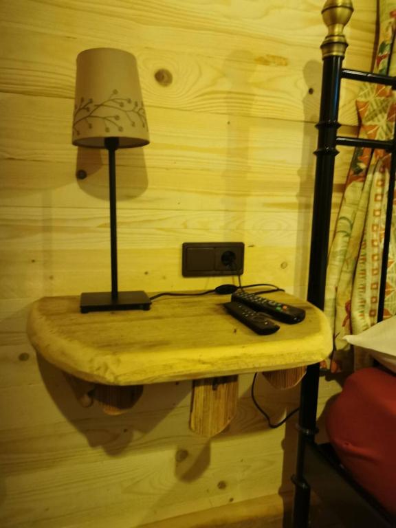 A television and/or entertainment centre at Kaiserhaus Harald Astner Ebbs Studio 1