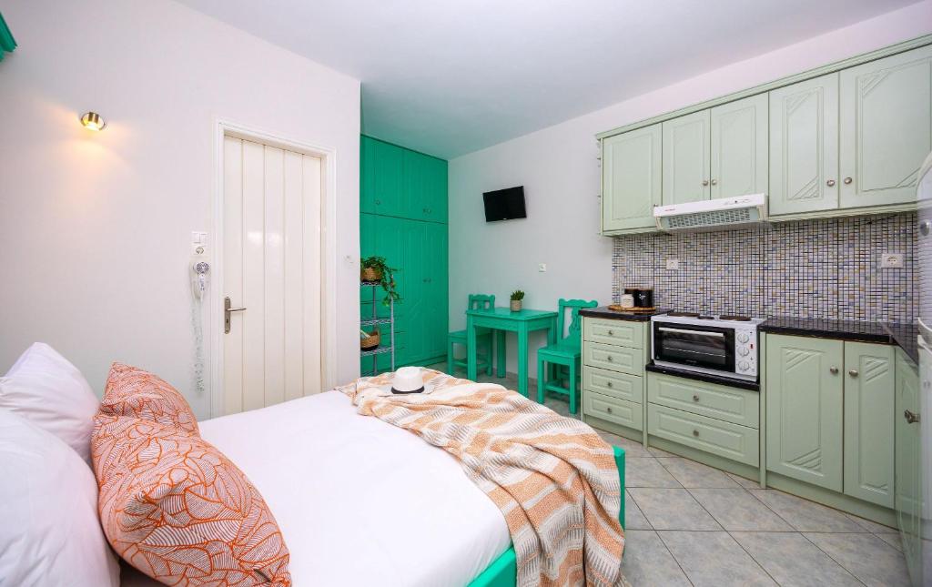 Kuchyň nebo kuchyňský kout v ubytování Sahara Beach Apartments - Kastraki