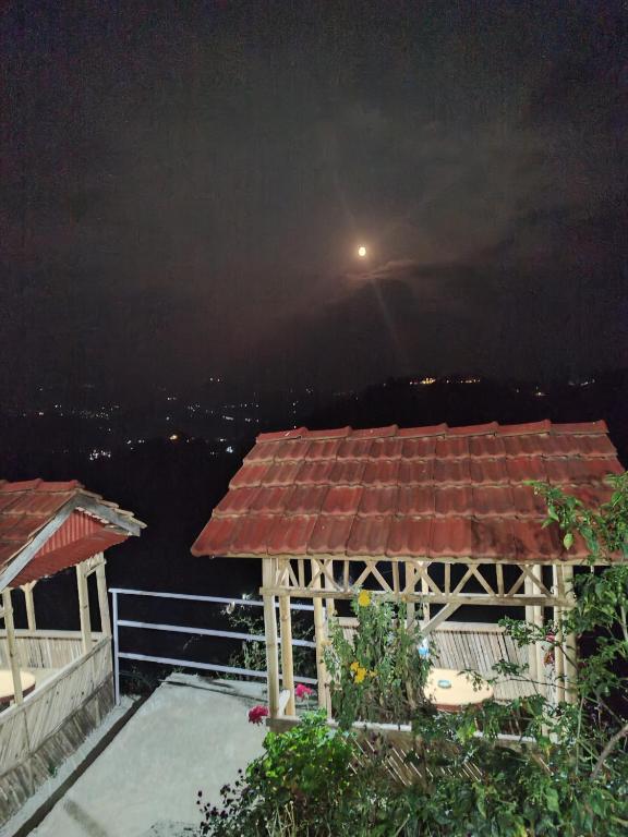 Fotografie z fotogalerie ubytování Balthali himalaya view point restro v destinaci Panaoti