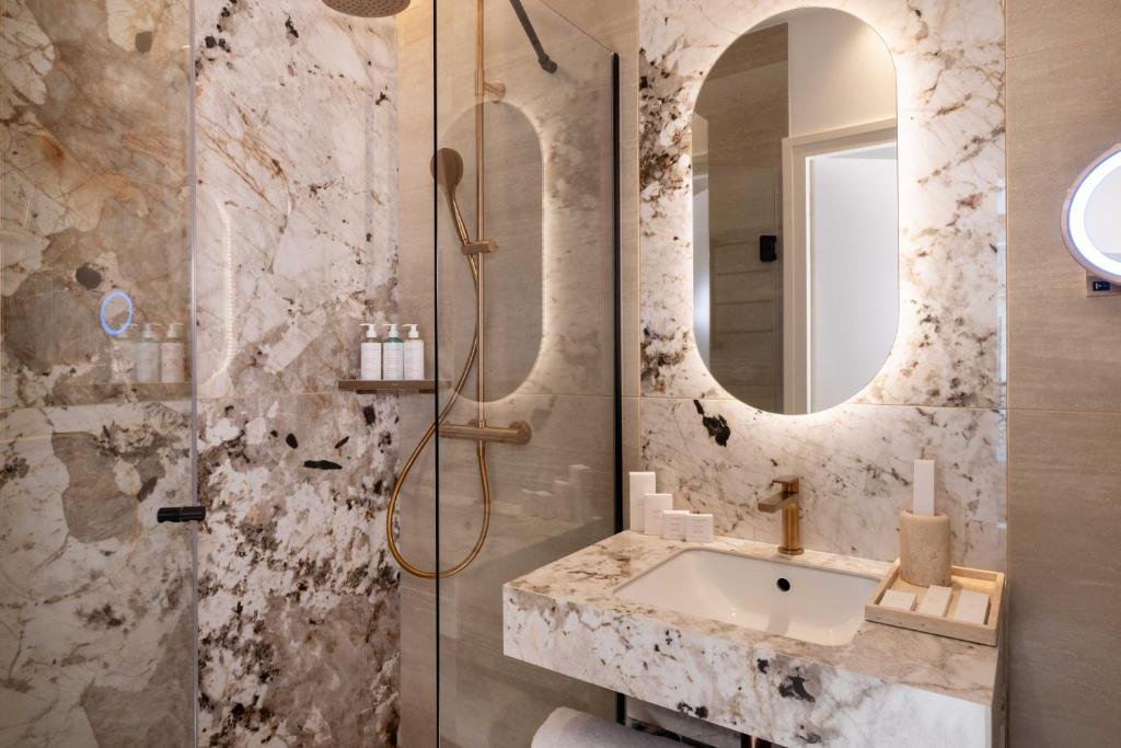 Madame Drouot & Spa - Opera - 19