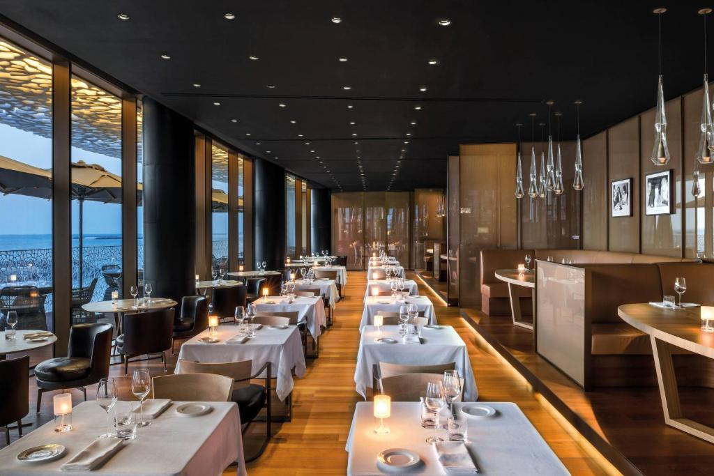 Restaurace v ubytování Bvlgari Resort Dubai