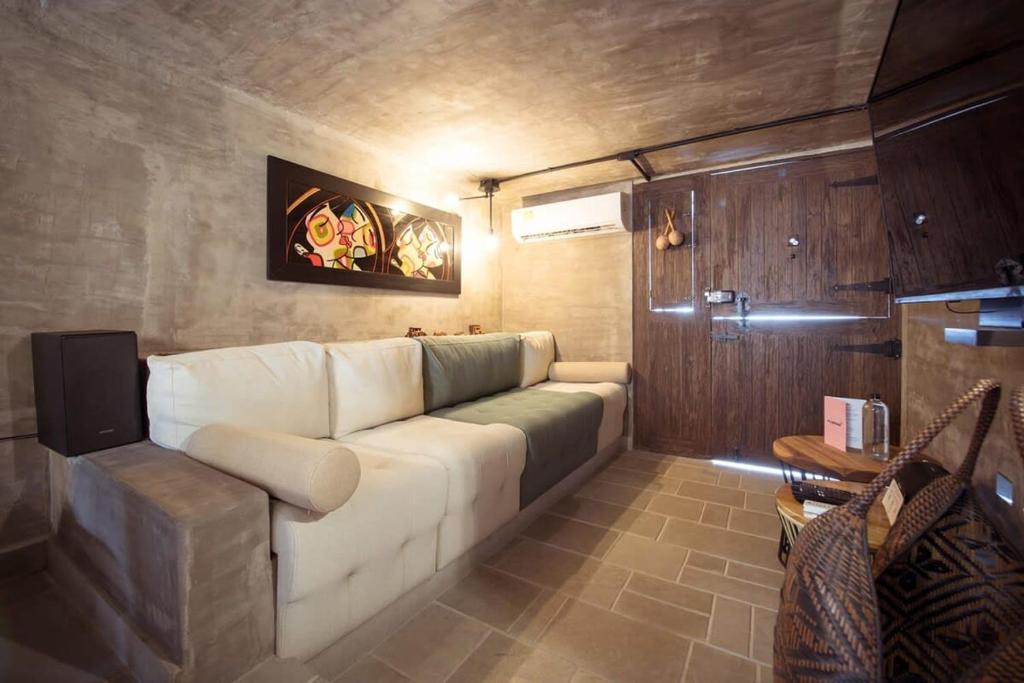 Posezení v ubytování Luxury 2BR House with Ocean View in Castillogrande