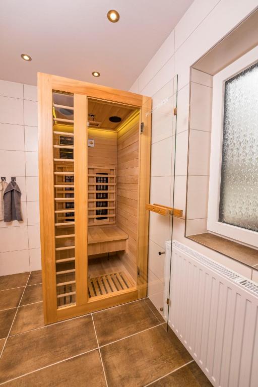 A bathroom at Ferienwohnung Andexlinger