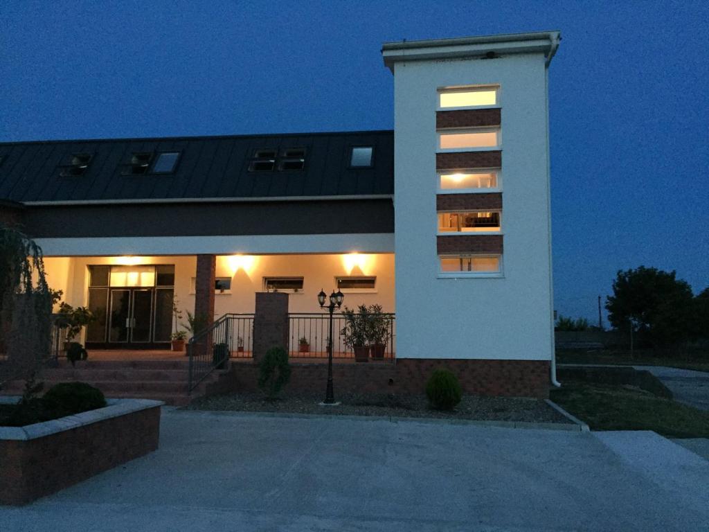 Budova, kde se penzion nachází