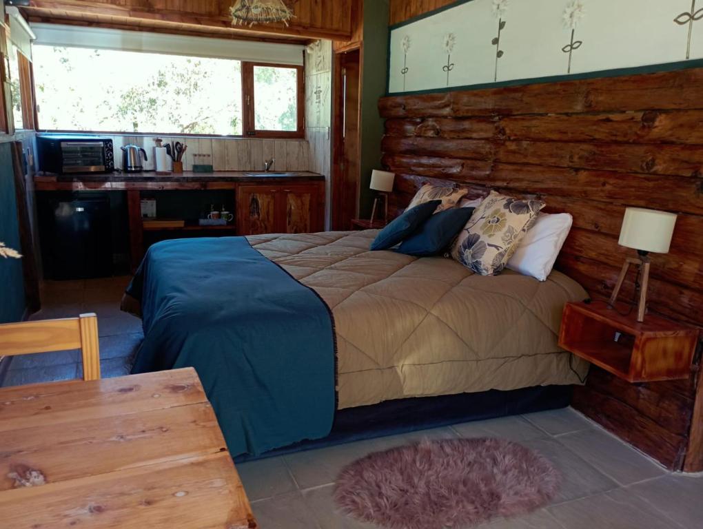 Letto o letti in una camera di Cabañas monoambiente La Generosa LP