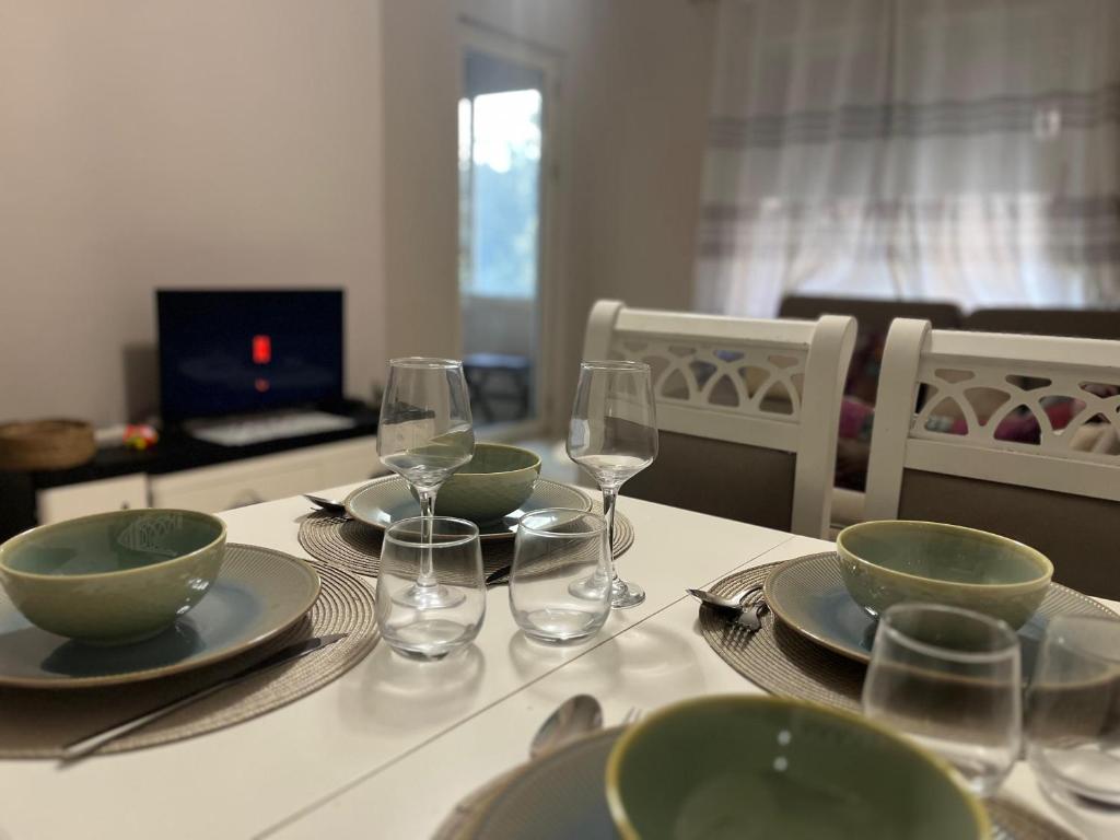 Olive Apartment