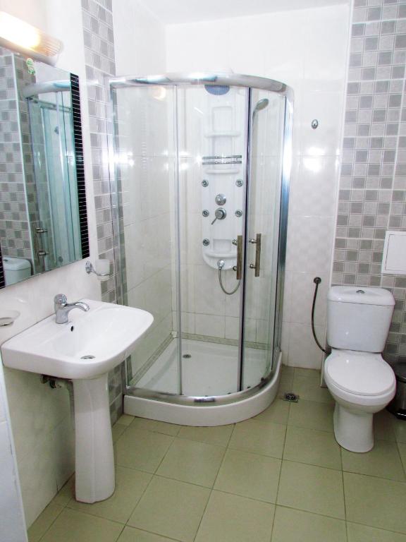 Afrodita Apartments 2 - Standard Two-Bedroom Apartment - Ground Floor