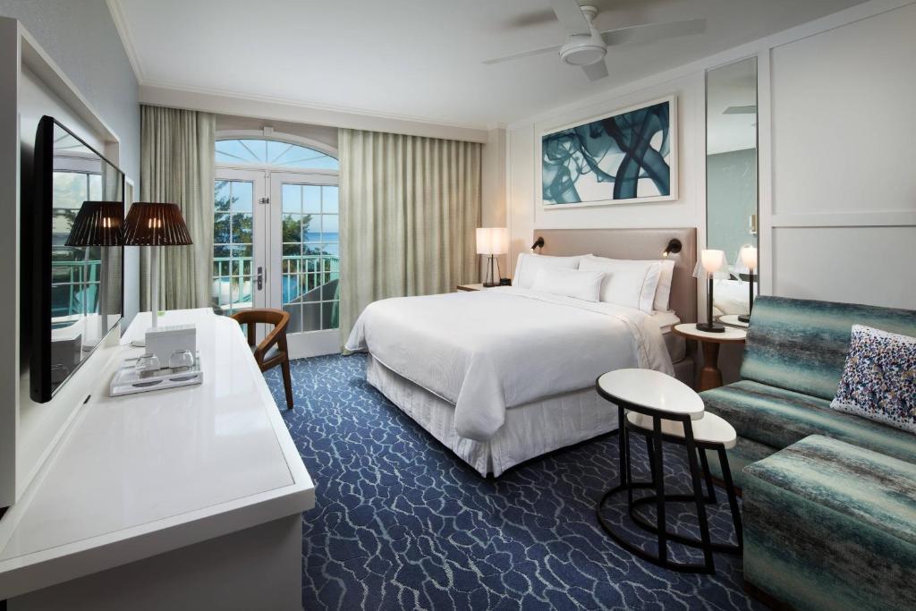 The Westin Grand Cayman Seven Mile Beach Resort & Spa - Partial Ocean, Guest Room, 1 King, Ocean View