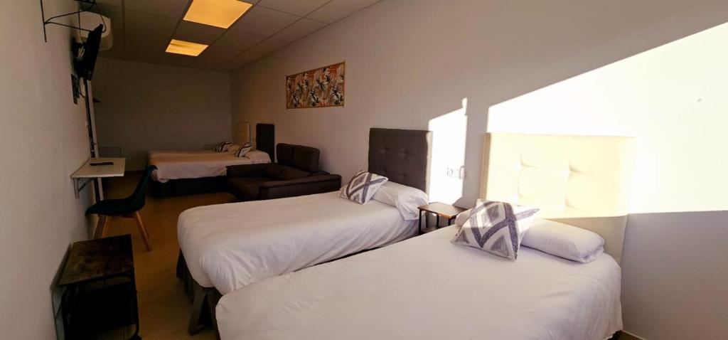 Hotel Artxanda Bilbao, Parking Gratuito en el Exterior Junto al Hotel - Resim 13