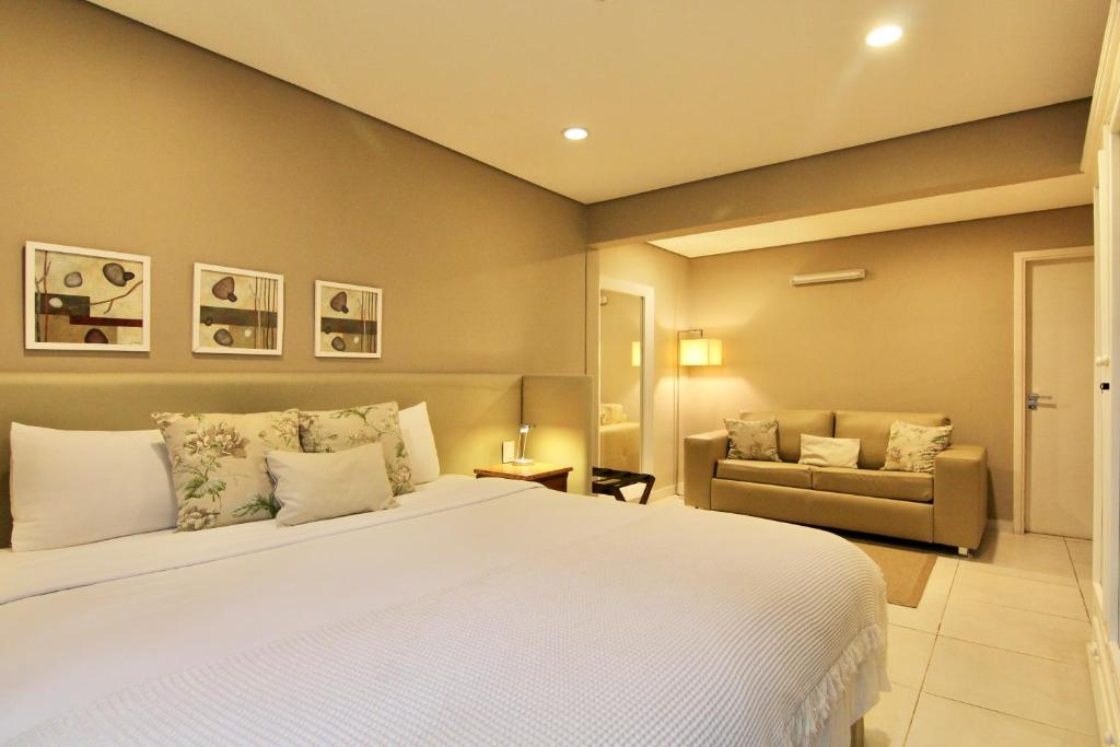Posezení v ubytování Faro Norte Suites