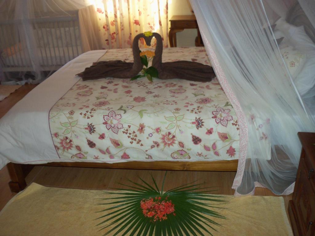 Postel nebo postele na pokoji v ubytování Blue Lagoon Villa