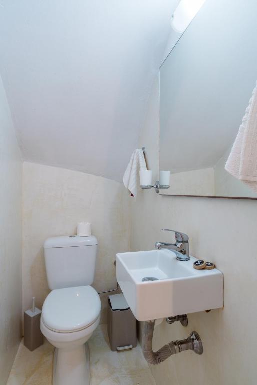 Koupelna v ubytování Kanakis Apartments