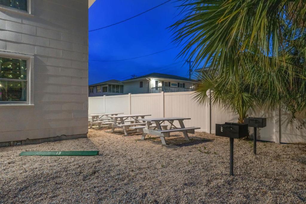 Grundriss der Unterkunft Cozy Beachside Bungalow Studio Ideal for Couples