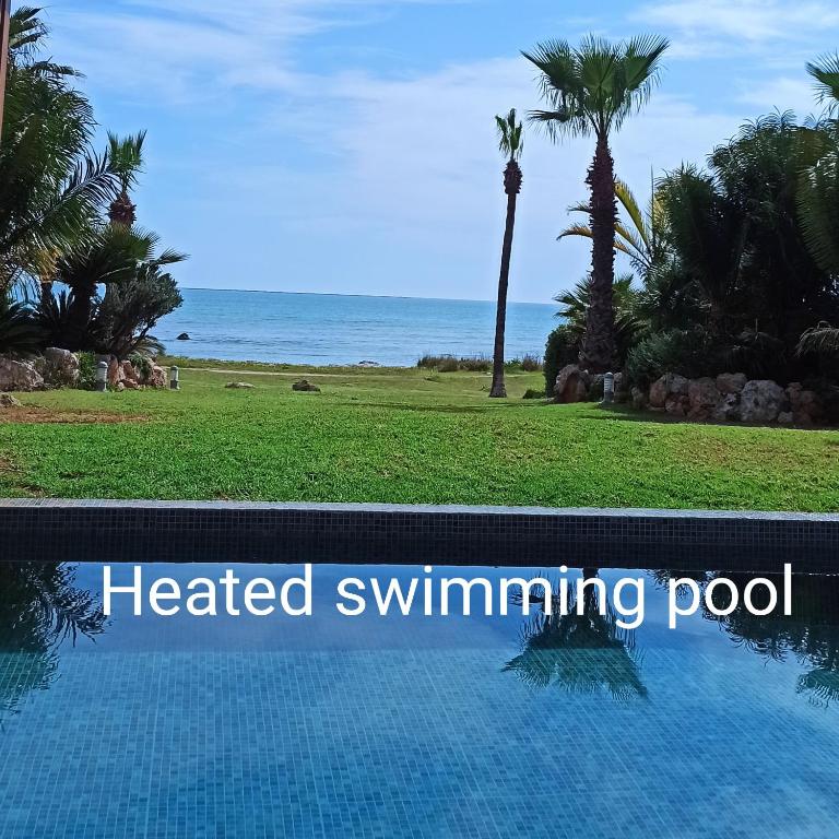 Swimmingpoolen hos eller tæt på Balinese