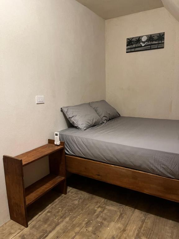 Hostel Tuanis Surf Camp - Chambre Double Avec Balcon (2 Adultes + 1 Enfant)