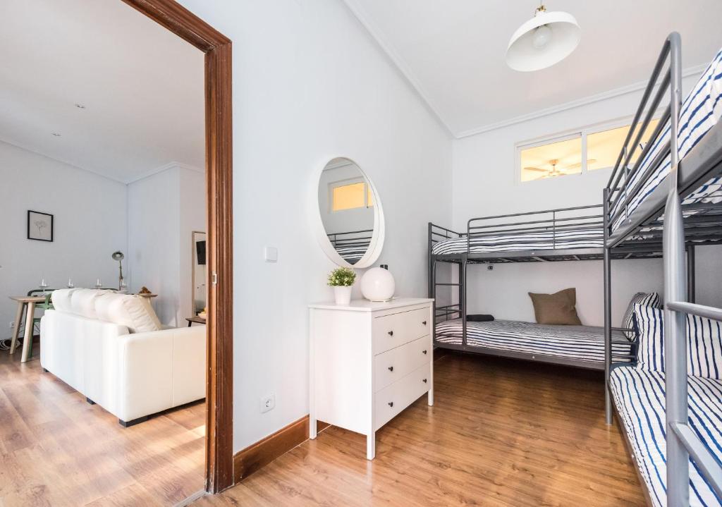 Preciosos apartamentos en el centro de Madrid - Appartement - Rez-de-chaussée
