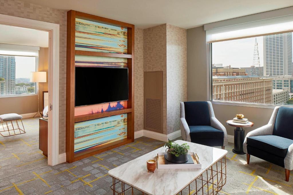 Renaissance Atlanta Midtown Hotel - 