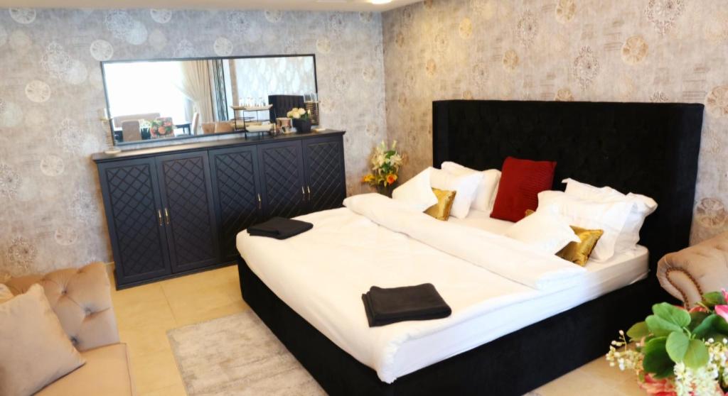 Luxury Apartment by oima leasing property - Resim 6