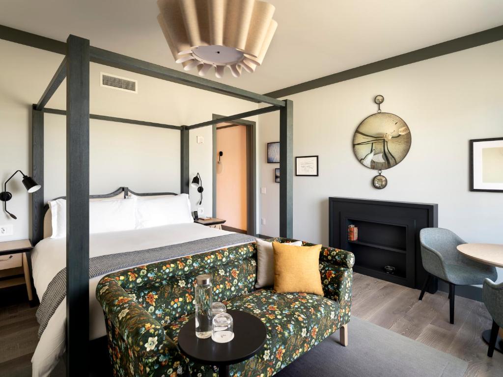 Southall Farm & Inn photo 3
