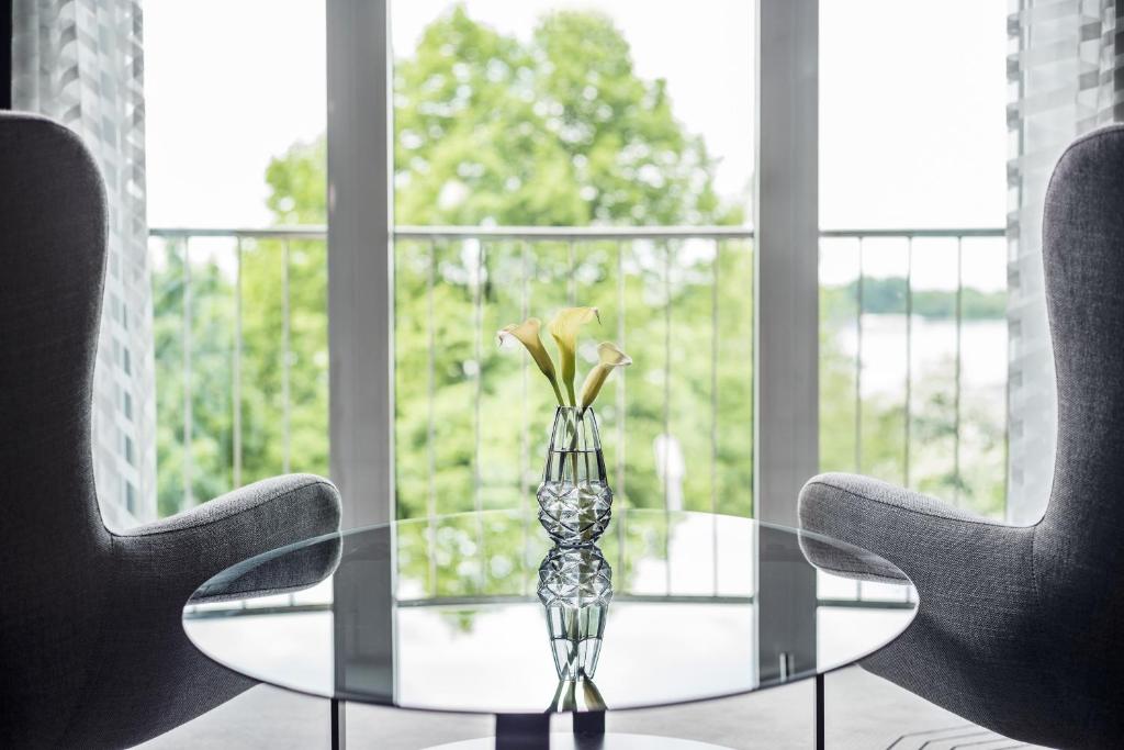 Le Méridien Hamburg - Resim 19