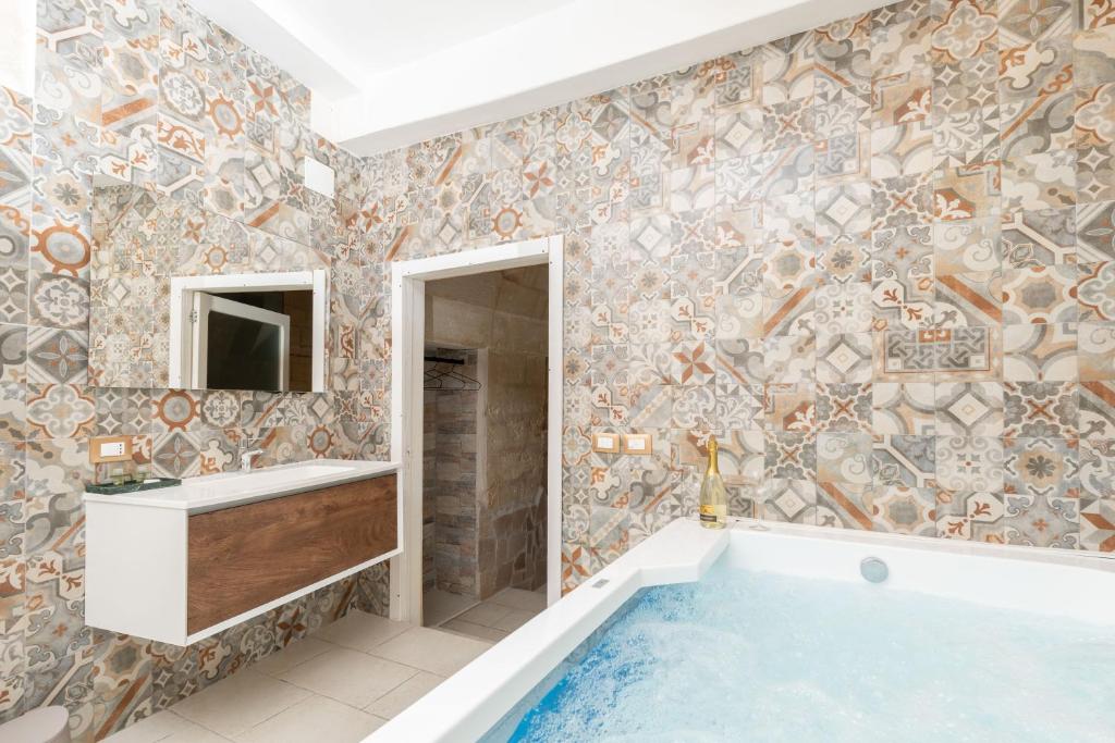 Koupelna v ubytování Victoria Luxury Suite