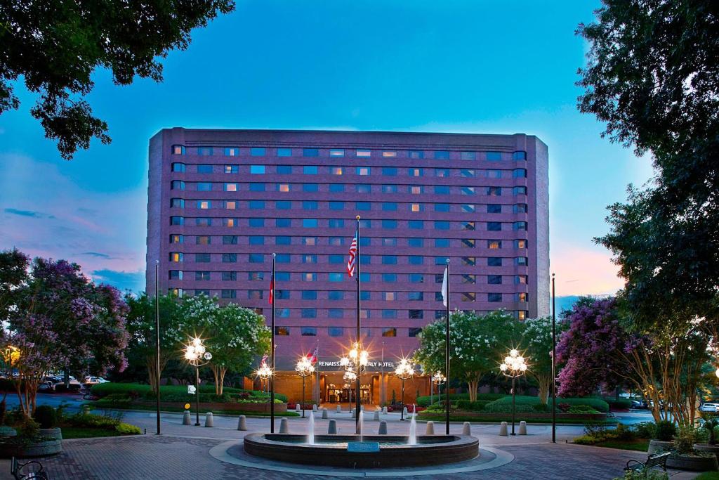 Renaissance Atlanta Waverly Hotel & Convention Center - 